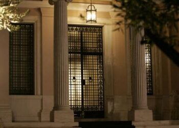 Μίνι ανασχητισμός στην κυβέρνηση – Υπ. Εξωτερικών ο Γ. Κατρούγκαλος