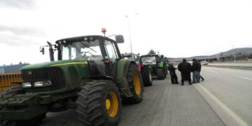 Στους δρόμους οι αγρότες της Δ. Μακεδονίας – Αποκλεισμός της Δ.Ο.Υ. Καστοριάς την Τετάρτη – Συνεδριάζουν για αποφάσεις και στα Γρεβενά