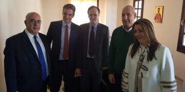 Σύσκεψη του προέδρου της ΝΔ Κ. Μητσοτάκη με τους δύο Πρυτάνεις ΑΕΙ-ΤΕΙ Δ. Μακεδονίας για το θέμα της συγχώνευσης