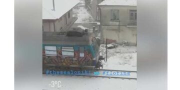 Το “πολικό εξπρές”: VIDEO από τη διαδρομή με τρένο Θεσσαλονίκη – Φλώρινα, σήμερα το πρωί με -3 βαθμούς Κελσίου!