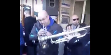 Άρωμα Κοζανίτικης Αποκριάς στο κέντρο της πόλης με χάλκινα και πολύ κέφι – Νέα VIDEO