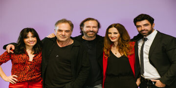 Διαγωνισμός του e-ptolemeos.gr – Κερδίστε δύο διπλές προσκλήσεις για την παράσταση « Σ’αγαπάω, αλλά…»  στην Κοζάνη