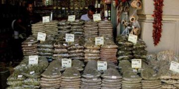 Κατασχέθηκαν 11 τόνοι μπαχαρικά, βότανα και άλευρα από τον ΕΦΕΤ στη Βόρεια Ελλάδα