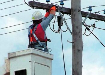 Εκτεταμένες διακοπές ρεύματος στην Πτολεμαΐδα προξένησε η κακοκαιρία