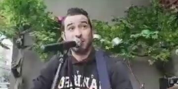 Όταν οι Koza Mostra τα …σπάνε στην Πτολεμαΐδα ξεσηκώνοντας τον κόσμο! (νέο VIDEO)