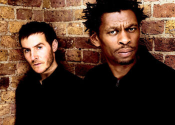 Η Μουσική Γωνιά του Μίλτου Ηλιάδη στο e-ptolemeos.gr – Massive Attack – Live With Me