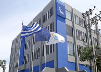 Ευρωεκλογές 2019: 12 νέοι υποψήφιοι της ΝΔ -Η ηθοποιός Πέγκυ Σταθακοπούλου, ο σεισμολόγος Τσελέντης [εικόνες]