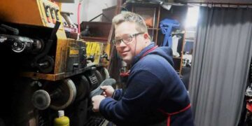 Καστοριά: Έντεκα επιχειρήσεις και φορείς ανοίγουν διάπλατα της πόρτες τους & υποδέχονται 5 παιδιά με σύνδρομο Down! 