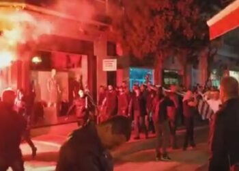 Δείτε VIDEO από την πορεία για τη Μακεδονία που έγινε σήμερα στην Πτολεμαΐδα – Τα συνθήματα που ακούστηκαν