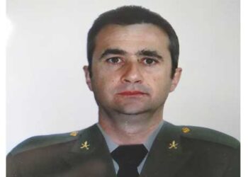 Η στρατιωτική οικογένεια Χίου και Κοζάνης,  η εκπαιδευτική κοινότητα Καλλιμασιάς Χίου, τίμησαν στο Βελβεντό, τον ΕΠ.ΟΠ. Επιλοχία (ΠΒ) Αντώνη Τσιαπανίκα