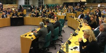 Στο Ευρωκοινοβούλιο η Γενοκτονία των Ποντίων – Στη μάχη για την αναγνώρισή της και ο δήμαρχος Βρυξελλών