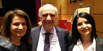 Φιλικό Φωτογραφικό στιγμιότυπο – Από τα Παραπολιτικά του Παλμού της Τετάρτης 17 Απριλίου