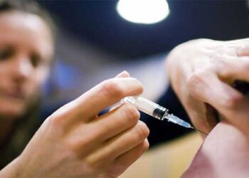 Ενημερωτική δράση για τον εμβολιασμό από το τμήμα Μαιευτικής του ΤΕΙ Δυτ. Μακεδονίας