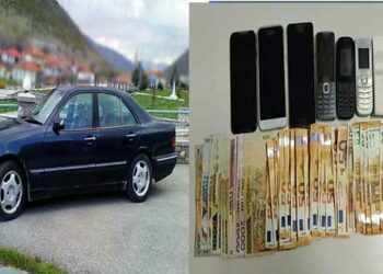 Συνελήφθησαν τρεις διακινητές στην Κρυσταλλοπηγή Φλώρινας οι οποίοι μετέφεραν με αυτοκίνητο δύο παράτυπους μετανάστες