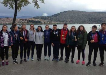 Εξαιρετική εμφάνιση και πολλά μετάλλια για τον Ν.Ο. Κοζάνης στους διασυλλογικούς αγώνες κωπηλασίας του  Ναυτικού Ομίλου Καστοριάς