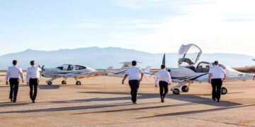 Πιλότοι Made in Greece – Άρθρο της “ΚΑΘΗΜΕΡΙΝΗΣ” για τη σχολή πιλότων στην Κοζάνη