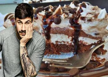 Η συνταγή της Αρετής Παπαδοπούλου “Σοκολατένιο μους κέικ” στο site του δημοφιλούς σεφ Άκη Πετρετζίκη!