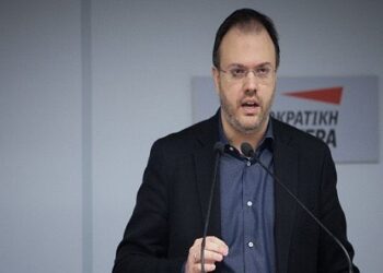 Ο Θεοχαρόπουλος διέσπασε την ΔΗΜΑΡ για να πάει στον ΣΥΡΙΖΑ