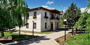 Εργασίες ανακαίνισης στη Δημοτική Βιβλιοθήκη Πτολεμαΐδας