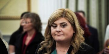 Ρεκόρ προσλήψεων από την υφυπουργό Μακεδονίας-Θράκης