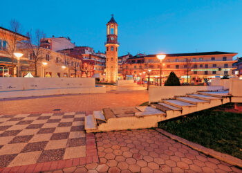 Το Πασχαλινό εορταστικό ωράριο του Εμπορικού Συλλόγου Γρεβενών