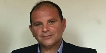 Σε Σέρβια και Βελβεντό ο υποψήφιος ευρωβουλευτής με το ΚΙΝΑΛ Ευθύμης Φωτεινός