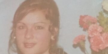 Η πιο όμορφη μαμά του κόσμου – Γράφει η Πίστη Κρυσταλλίδου