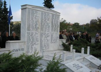 Μνημόσυνο για τους τέσσερις Σοβιετικούς Στρατιώτες που έπεσαν ηρωικά στο Μεσόβουνο
