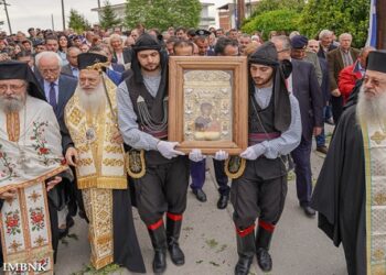 Παλλαϊκή υποδοχή της Παναγίας Σουμελά στη Λεβαία Φλωρίνης