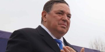 Για απόπειρα παραπλάνησης των ψηφοφόρων κάνει λόγο ο στρατηγός ε.α. Φραγκούλης Φράγκος