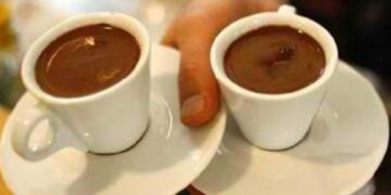 Ενημέρωση του Σωματείου Εστιατορίων – Καφετεριών (ΠΑΝΣΕΚΤΕ) για τη μείωση του ΦΠΑ στο 13% και ποια είδη υπάγονται