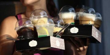 Είναι οριστικό! Καφές- αναψυκτικά μένουν σε ΦΠΑ 24% – Ποια τρόφιμα επιστρέφουν στο 13%