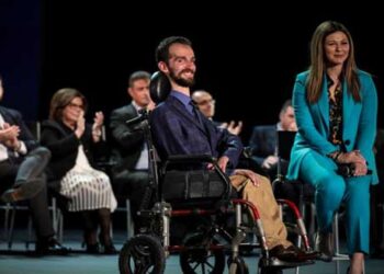 Ρεκορ όλων των εποχών: Ο Κυμπουρόπουλος θα ξεπεράσει τις 500.000 ψήφους!