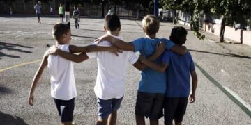 Πότε κλείνουν τα σχολεία για καλοκαίρι