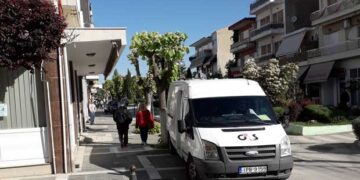 Φτάνει ποια η ανοχή ‘’Τα πεζοδρόμια για τους πολίτες’’  – Από τα Παραπολιτικά του Παλμού της Τετάρτης 8 Μαΐου