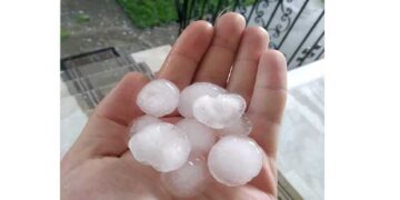 Ισχυρές καταιγίδες και χαλάζι κατά τόπους σε περιοχές της Δ. Μακεδονίας