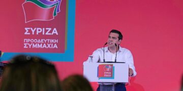 Υπόσχεται ξανά το ειδικό τιμολόγιο για τις επιχειρήσεις ο Τσίπρας – Ο Επίκαιρος καταγράφει