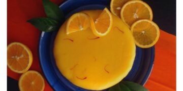 Σιμιγδαλένιος χαλβάς με πορτοκάλι και κρόκο Κοζάνης