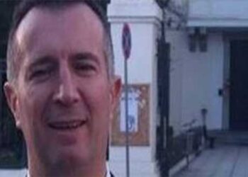 Ό,τι προλάβουν. Πριν την μεγάλη έξοδο… Γράφει  ο δικηγόρος Τάσος Καραλίγκας