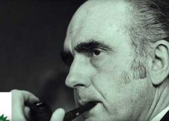 Ο Τάσος Τσιλφίδης τιμά τον Ανδρέα Παπανδρέου με αφορμή την 23η επέτειο θανάτου του- ΒΙΝΤΕΟ