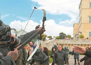 Απέδρασε από τις φυλακές Τίρυνθας ο «Τοξοβόλος του Συντάγματος» – Ληστής του Βελβεντού