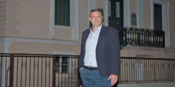 Ο βλατσιώτης Γιάννης Κόκουρας νέος Δήμαρχος Τυρνάβου – Από τα Παραπολιτικά του Παλμού της Τετάρτης 12 Ιουνίου