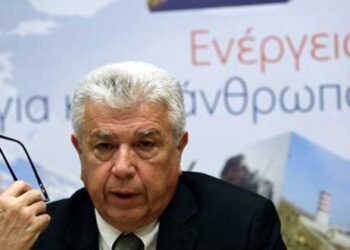 Στο παρά 1′ ζητούν στρατηγικό επενδυτή για τη ΔΕΗ