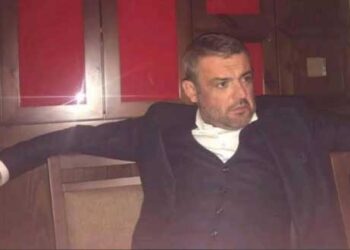 Ο Αρτεμίου έστειλε έμβασμα 30.000 ευρώ στον Πετσίτη