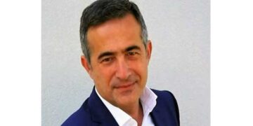 Το πρόγραμμα περιοδείας του Στάθη Κωνσταντινίδη για τη Δευτέρα