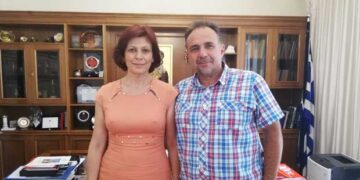 Συνάντηση της Παρασκευής Βρυζίδου με μέλη του Δ.Σ. του Επιμελητηρίου Κοζάνης