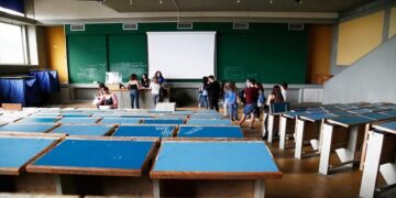 Παράταση στα μηχανογραφικά, στο μικροσκόπιο τα νέα Τμήματα