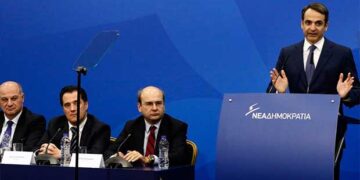 Στις 18:00 η ανακοίνωση της κυβέρνησης Μητσοτάκη – Ποια πρόσωπα παίρνουν τα κρίσιμα υπουργεία