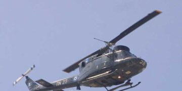 Νέα Καλλικράτεια: Ψάχνουν τον ψαρά με ελικόπτερο της Πολεμικής Αεροπορίας και πλωτά του Λιμενικού