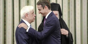 Μητσοτάκης μετά την ορκωμοσία του: Ο λαός μας έδωσε την εντολή να αλλάξουμε την Ελλάδα